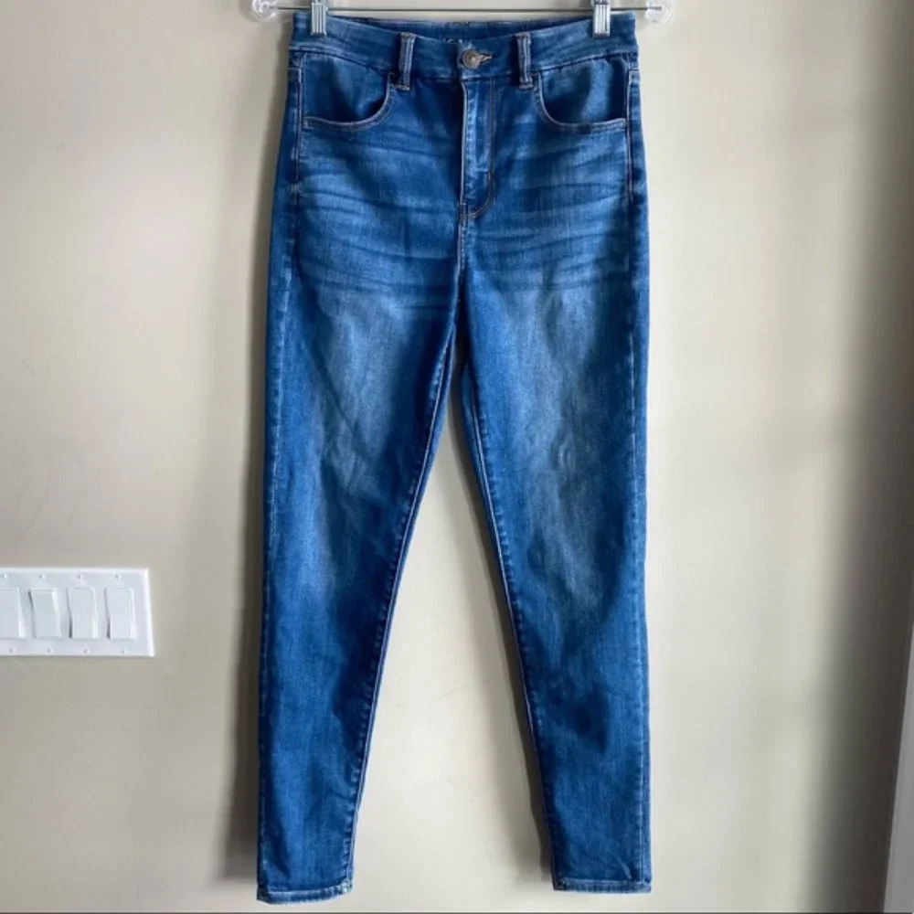 American Eagle High Rise Curvy jeans - Picture 2 of 11